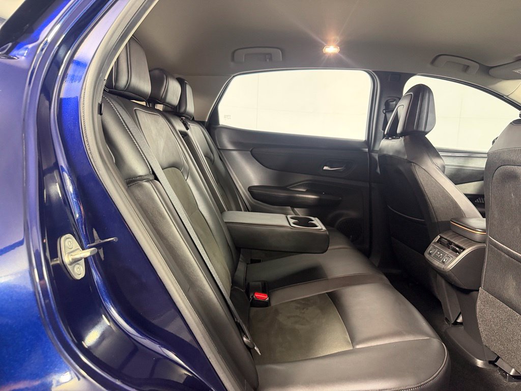 Used 2024 Nissan Ariya FWD image 19