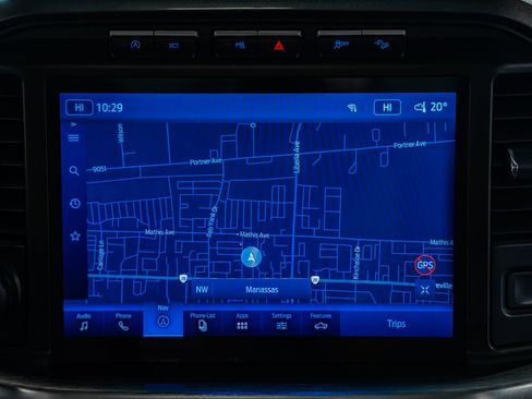 Certified 2023 Ford F150 Lariat w/ Equipment Group 502A High image 29