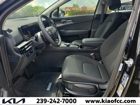 New 2026 Kia Sportage LX FWD image 20