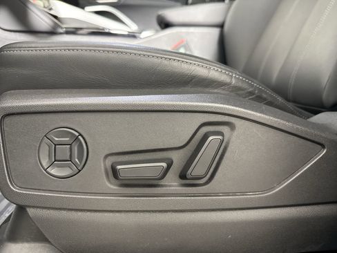 Used 2025 Audi Q5 Premium Plus w/ Premium Plus image 26