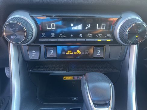 Used 2024 Toyota RAV4 XSE image 17