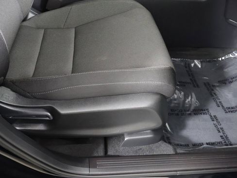 Used 2025 Honda CR-V EX image 32