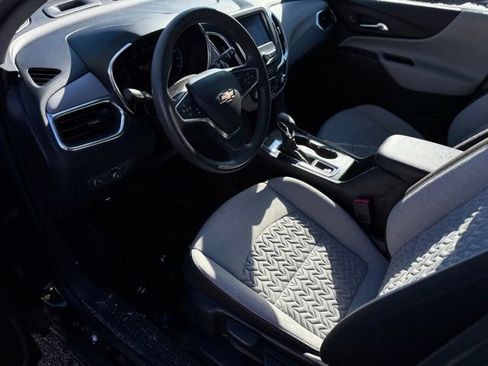 Used 2024 Chevrolet Equinox LS image 16