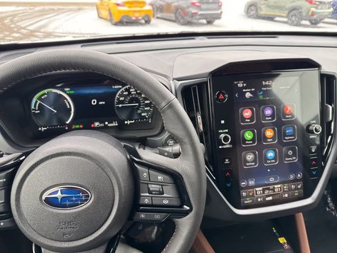 Used 2025 Subaru Forester Touring w/ Touring Package image 19