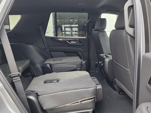 New 2026 GMC Yukon Elevation image 48