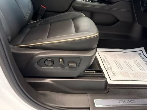 Used 2026 GMC Yukon XL Elevation w/ LPO, Floor Liner Package AWD/4WD image 18