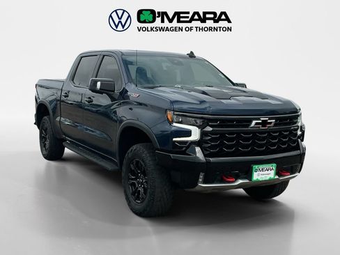 Used 2023 Chevrolet Silverado 1500 ZR2 w/ Technology Package AWD/4WD image 7