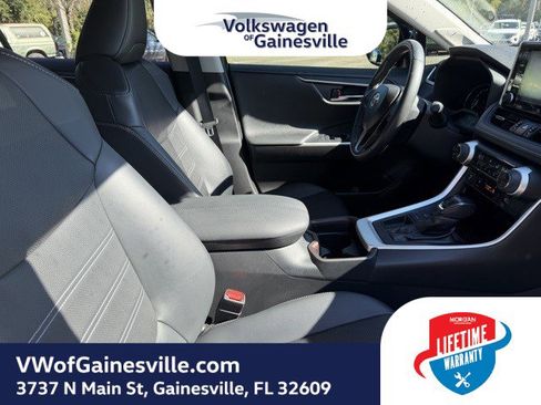 Used 2020 Toyota RAV4 Limited w/ Limited Grade Weather Package image 9