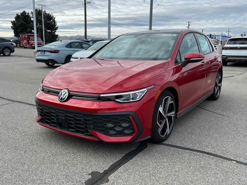 New 2026 Volkswagen GTI SE image 1