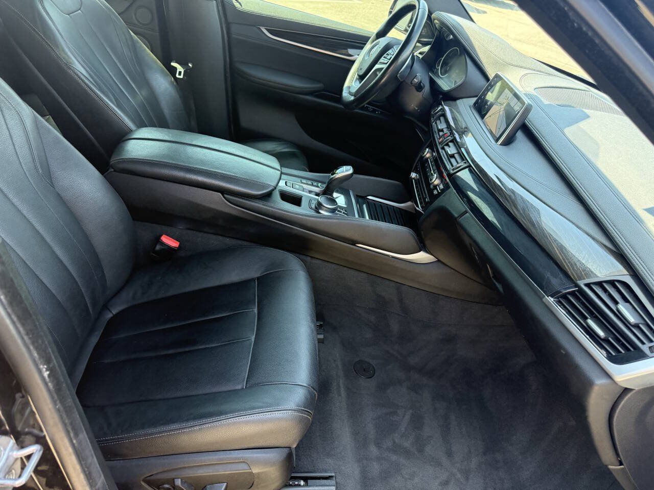 Used 2019 BMW X6 xDrive35i w/ Premium Package AWD/4WD image 16
