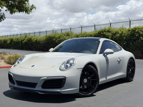 Used 2018 Porsche 911 Carrera S w/ Sport Package RWD image 10