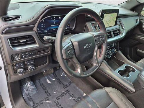 Used 2023 Chevrolet Suburban RST w/ Luxury Package AWD/4WD image 10