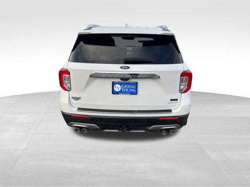 Used 2023 Ford Explorer King Ranch w/ Technology Package image 5