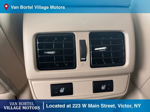 Used 2015 Subaru Outback 2.5i Limited image 30