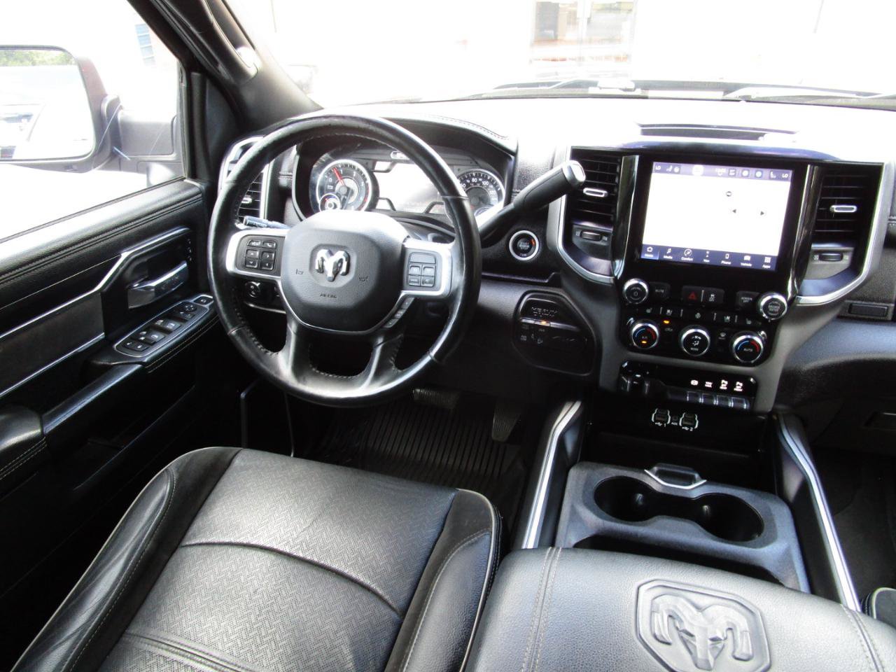Used 2022 RAM 2500 Laramie w/ Night Edition AWD/4WD image 8