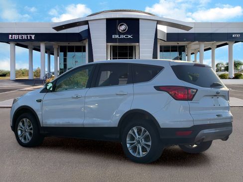 Used 2019 Ford Escape SE AWD/4WD image 3