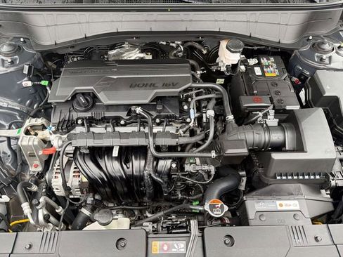 Used 2024 Hyundai Kona SE FWD image 19