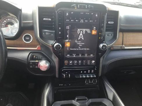 Used 2019 RAM 1500 Limited AWD/4WD image 18