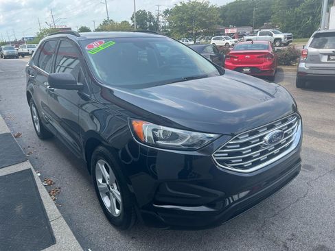 Used 2020 Ford Edge SE FWD image 9