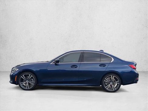Used 2019 BMW 330i xDrive Sedan w/ Convenience Package image 9