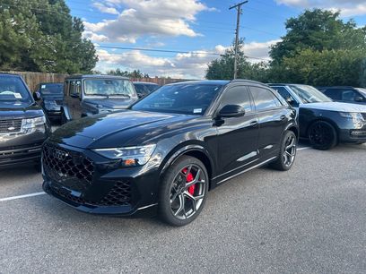 Used 2025 Audi RS Q8 performance