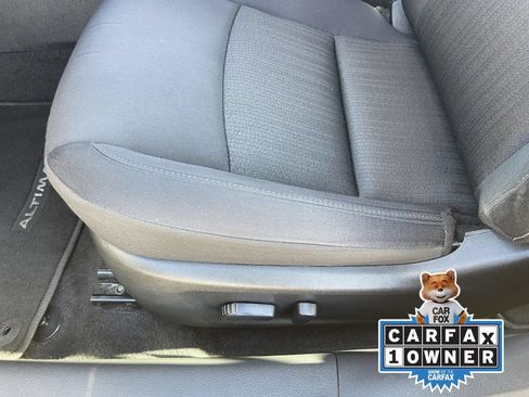 Certified 2025 Nissan Altima 2.5 SV FWD image 21