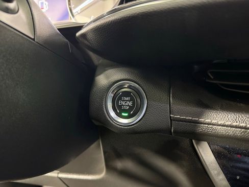 Used 2023 Buick Envision Essence w/ Technology Package I image 24