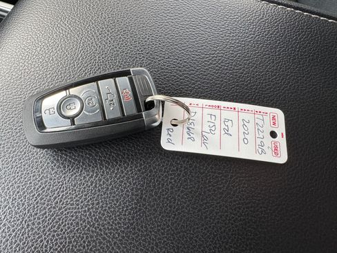 Used 2020 Ford F150 Lariat w/ Equipment Group 502A Luxury image 22