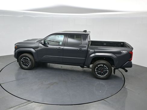 Used 2024 Toyota Tacoma TRD Sport w/ TRD Sport Upgrade Package AWD/4WD image 39
