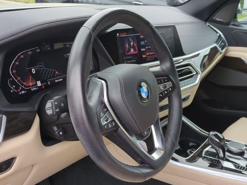 Used 2021 BMW X5 xDrive40i w/ Premium Package AWD/4WD image 18