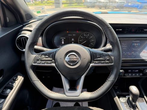 Used 2021 Nissan Kicks SR FWD image 14