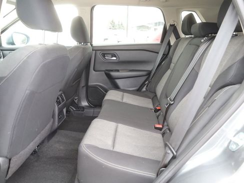 Used 2024 Nissan Rogue SV image 22