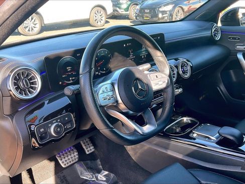 Used 2022 Mercedes-Benz A 220 image 10