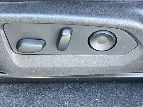 Used 2024 Chevrolet Colorado ZR2 w/ ZR2 Convenience Package III image 20