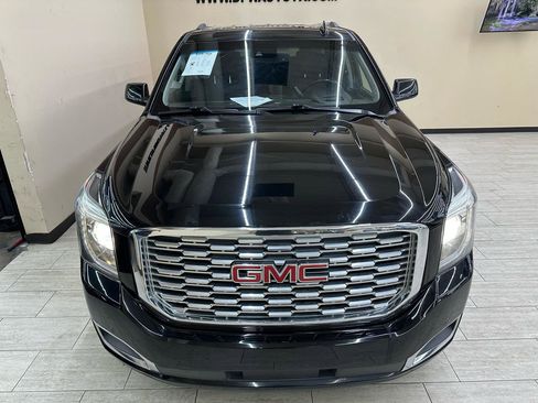 Used 2020 GMC Yukon XL Denali AWD/4WD image 4