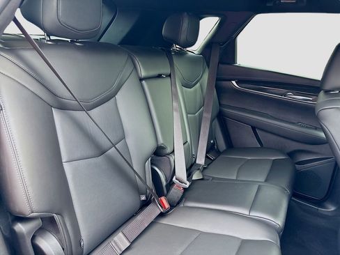 Used 2021 Cadillac XT5 Premium Luxury image 28