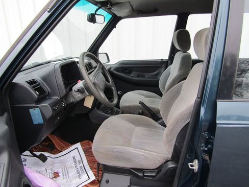 Used 1995 Suzuki Sidekick JLX image 16