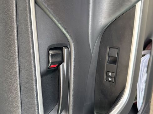 Used 2025 Toyota RAV4 LE image 18