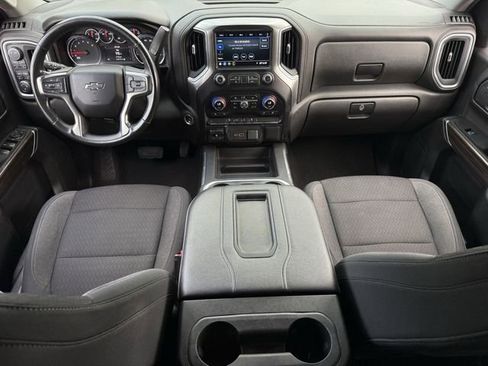 Used 2021 Chevrolet Silverado 1500 LT Trail Boss w/ Bed Protection Package AWD/4WD image 15