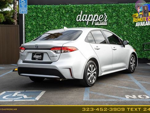 Used 2022 Toyota Corolla LE w/ Carpet Mat Package (TMS) FWD image 5