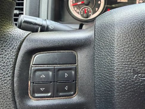 Used 2014 RAM 1500 Express AWD/4WD image 18