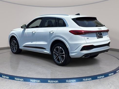 Certified 2025 Audi Q5 Premium Plus w/ Premium Plus AWD/4WD image 5
