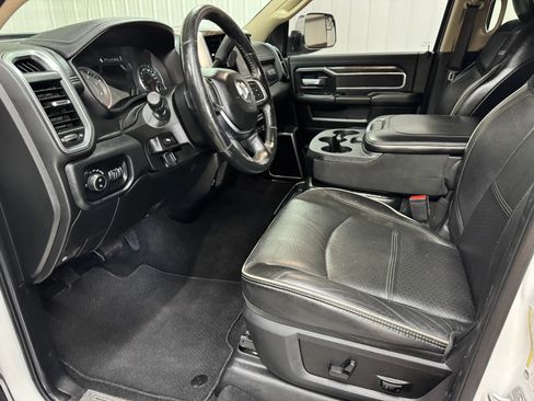 Used 2020 RAM 2500 Laramie AWD/4WD image 10