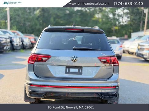 Used 2022 Volkswagen Tiguan SE R-Line AWD/4WD image 5