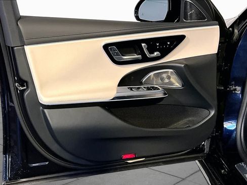 New 2027 Mercedes-Benz E 450 4MATIC Sedan image 11