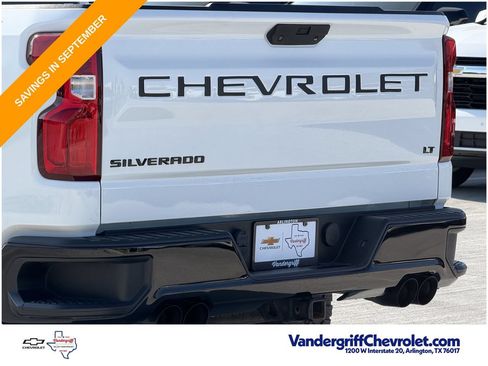 Used 2021 Chevrolet Silverado 1500 LT Trail Boss w/ LPO, Dark Essentials Package AWD/4WD image 6