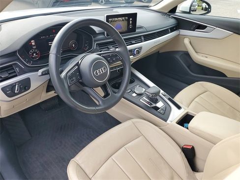Used 2018 Audi A4 2.0T Premium image 22