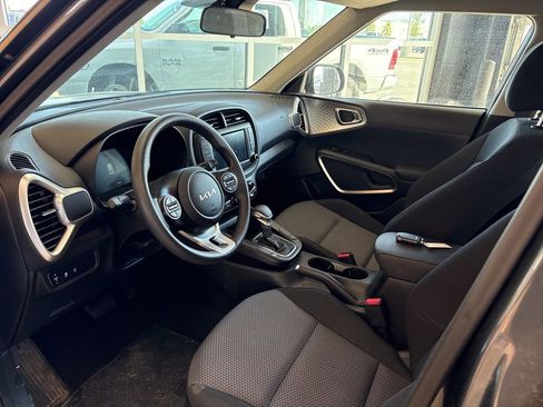 Certified 2024 Kia Soul LX w/ Option Group 015 image 20