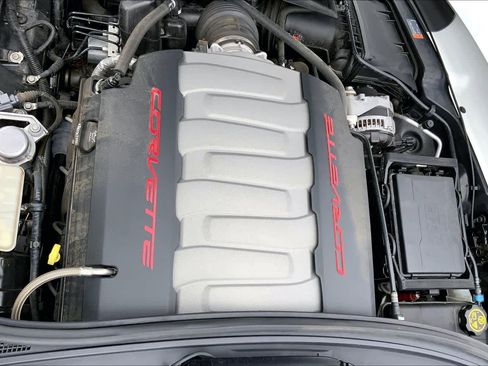 Used 2014 Chevrolet Corvette Stingray Coupe w/ Battery Protection Package RWD image 29