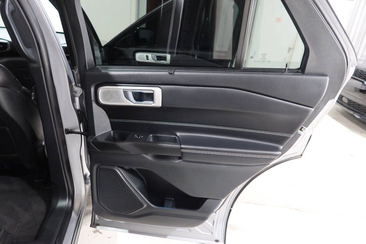 Used 2020 Ford Explorer ST w/ ST Street Pack AWD/4WD image 33